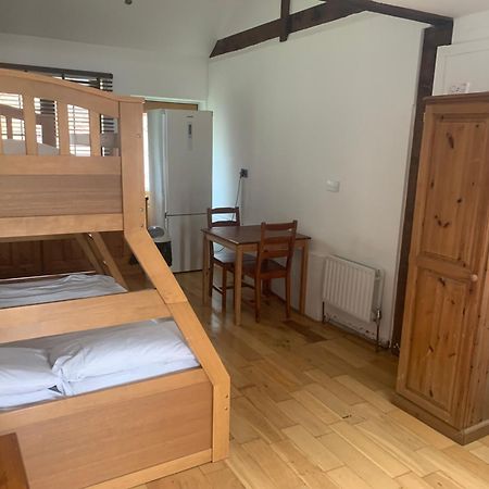 Bridge Farm Guesthouse Rooms Dundry Екстериор снимка