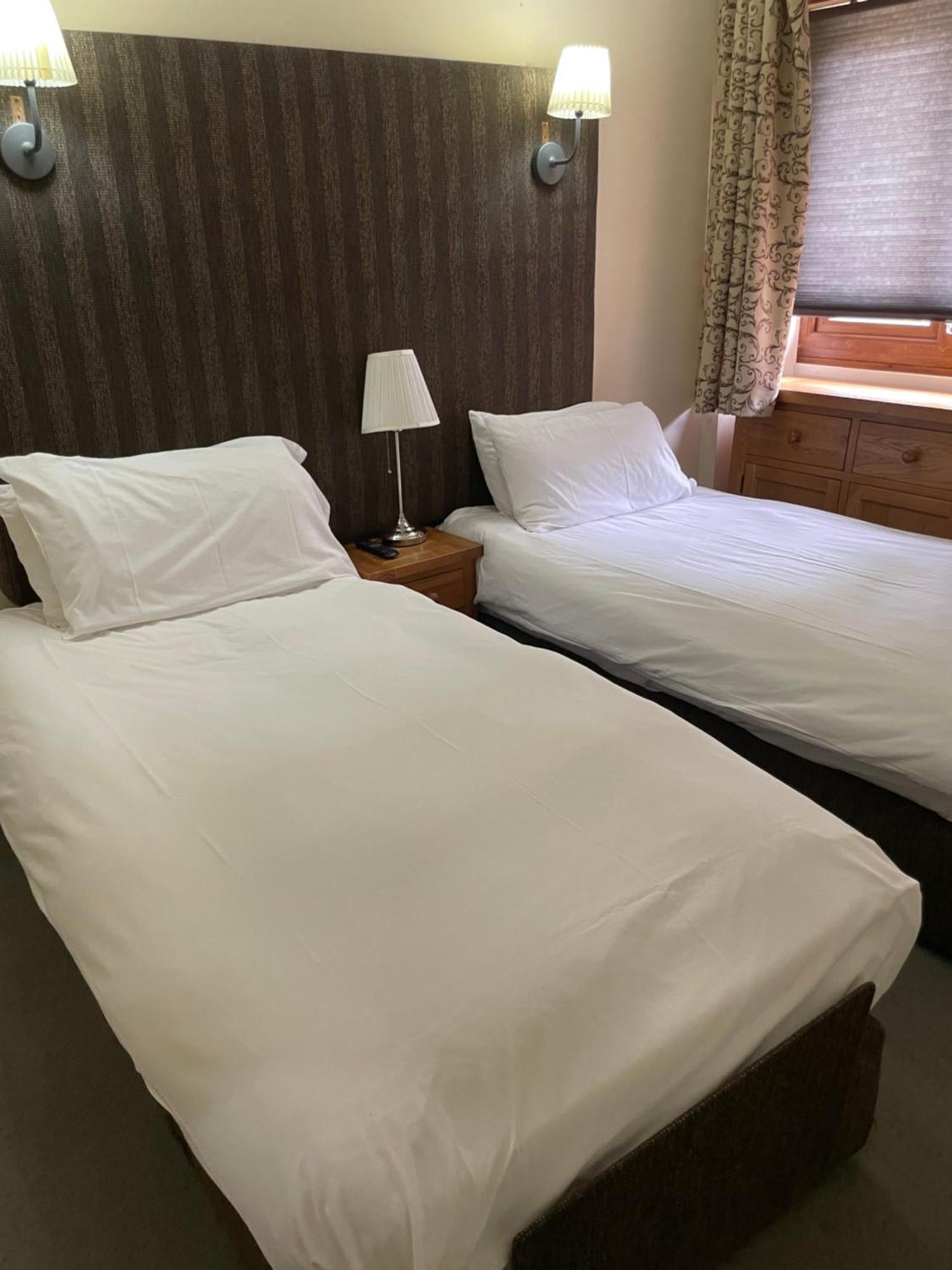 Bridge Farm Guesthouse Rooms Dundry Екстериор снимка