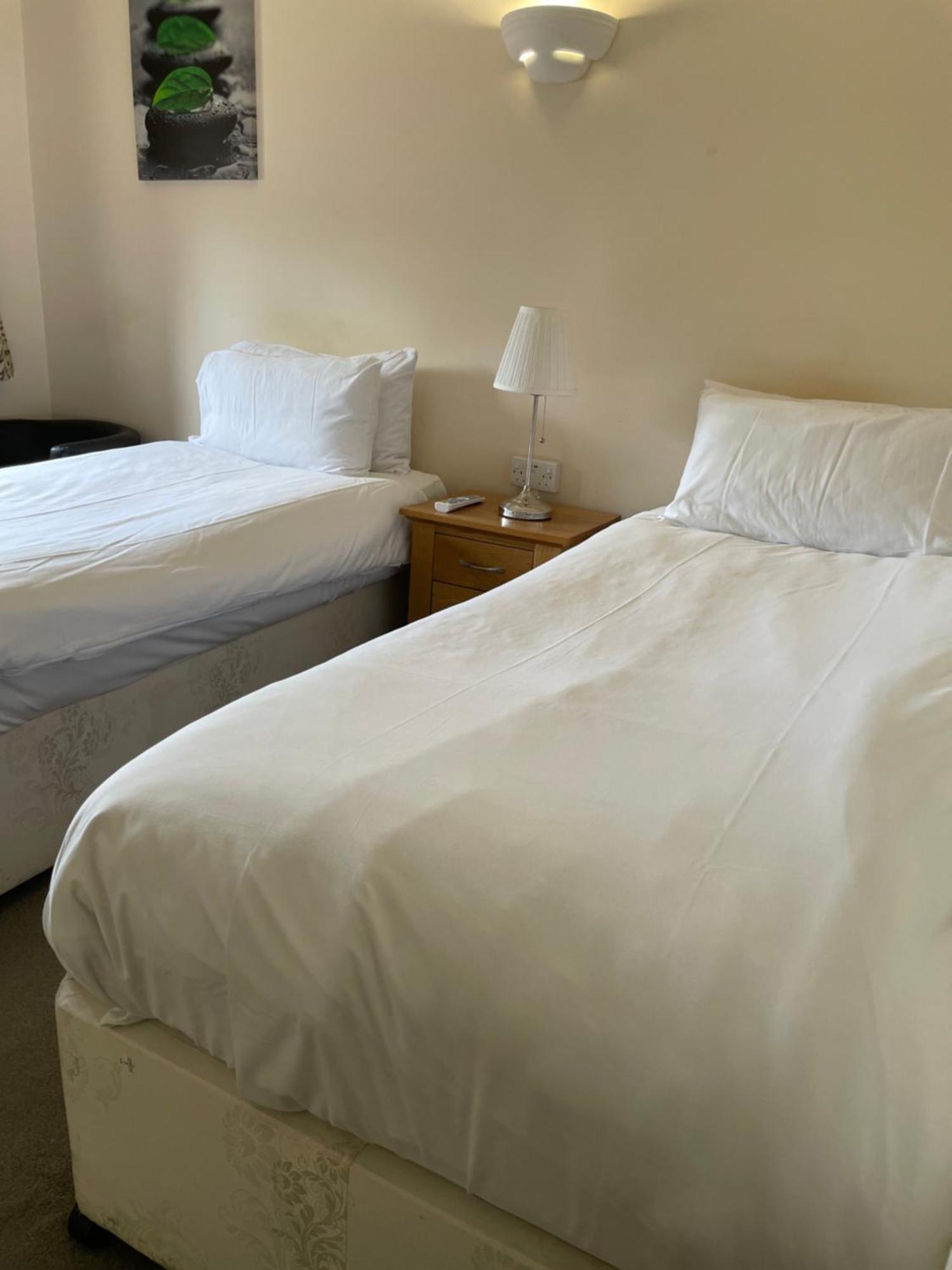 Bridge Farm Guesthouse Rooms Dundry Екстериор снимка