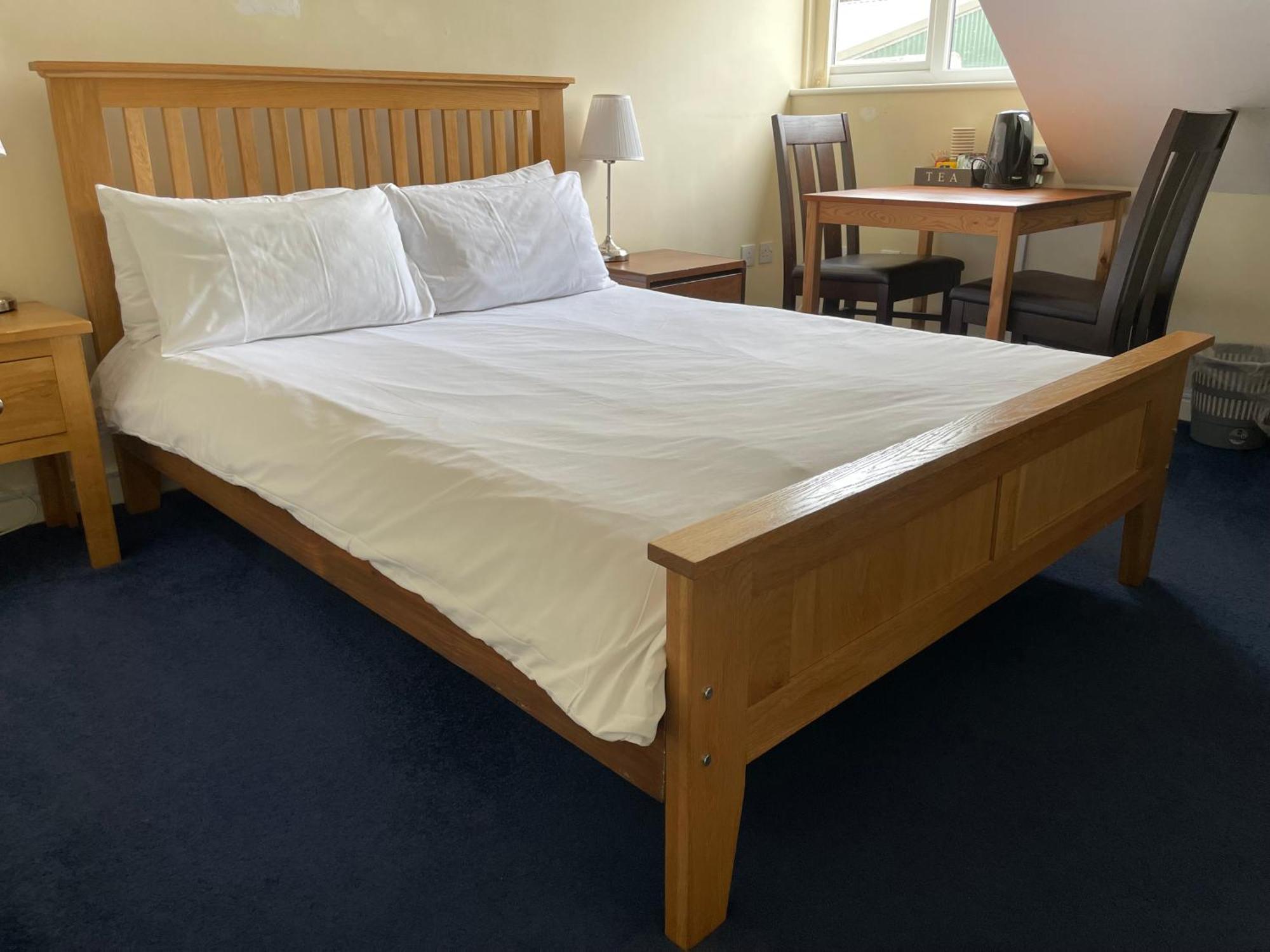 Bridge Farm Guesthouse Rooms Dundry Екстериор снимка