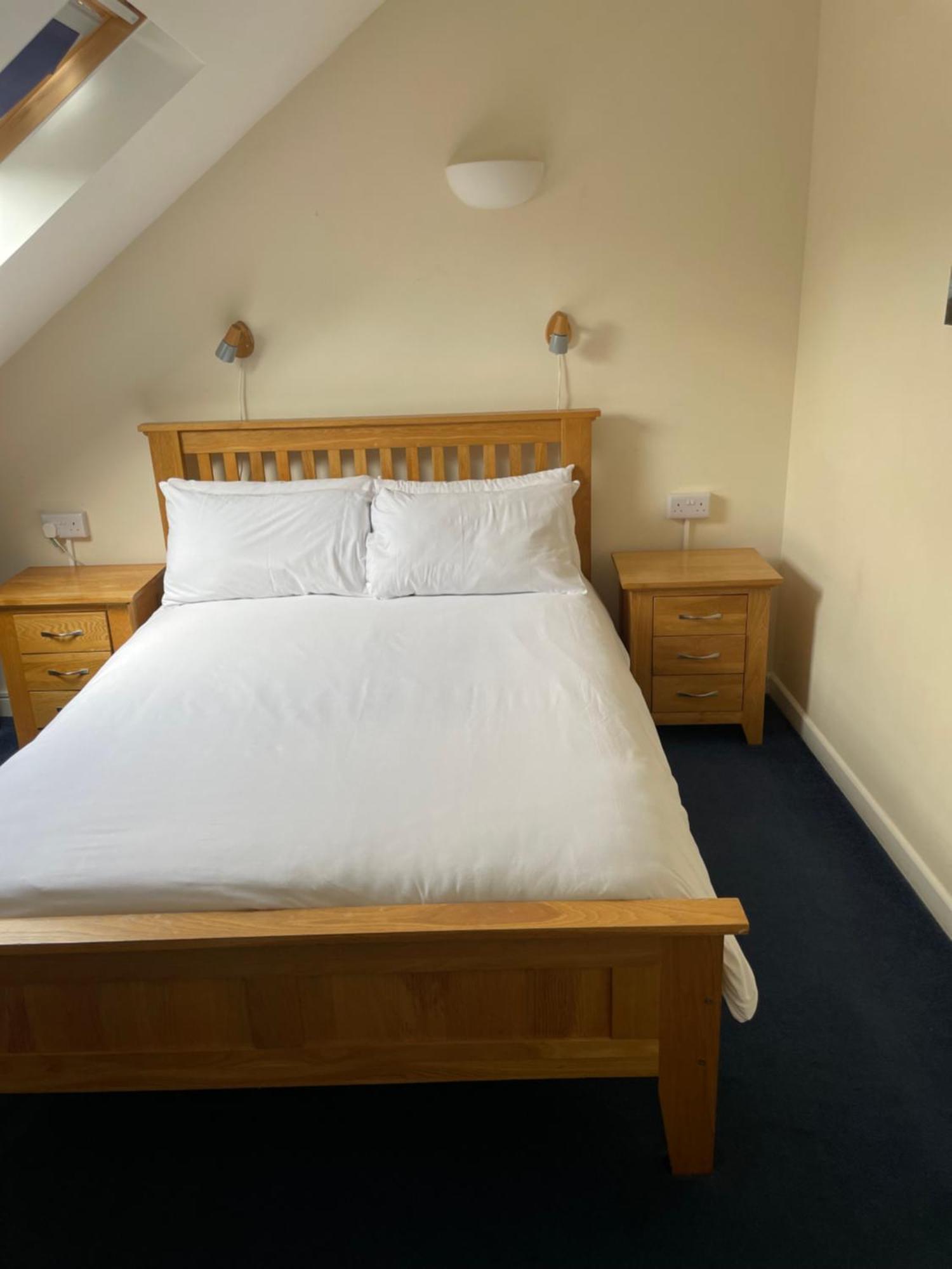 Bridge Farm Guesthouse Rooms Dundry Екстериор снимка