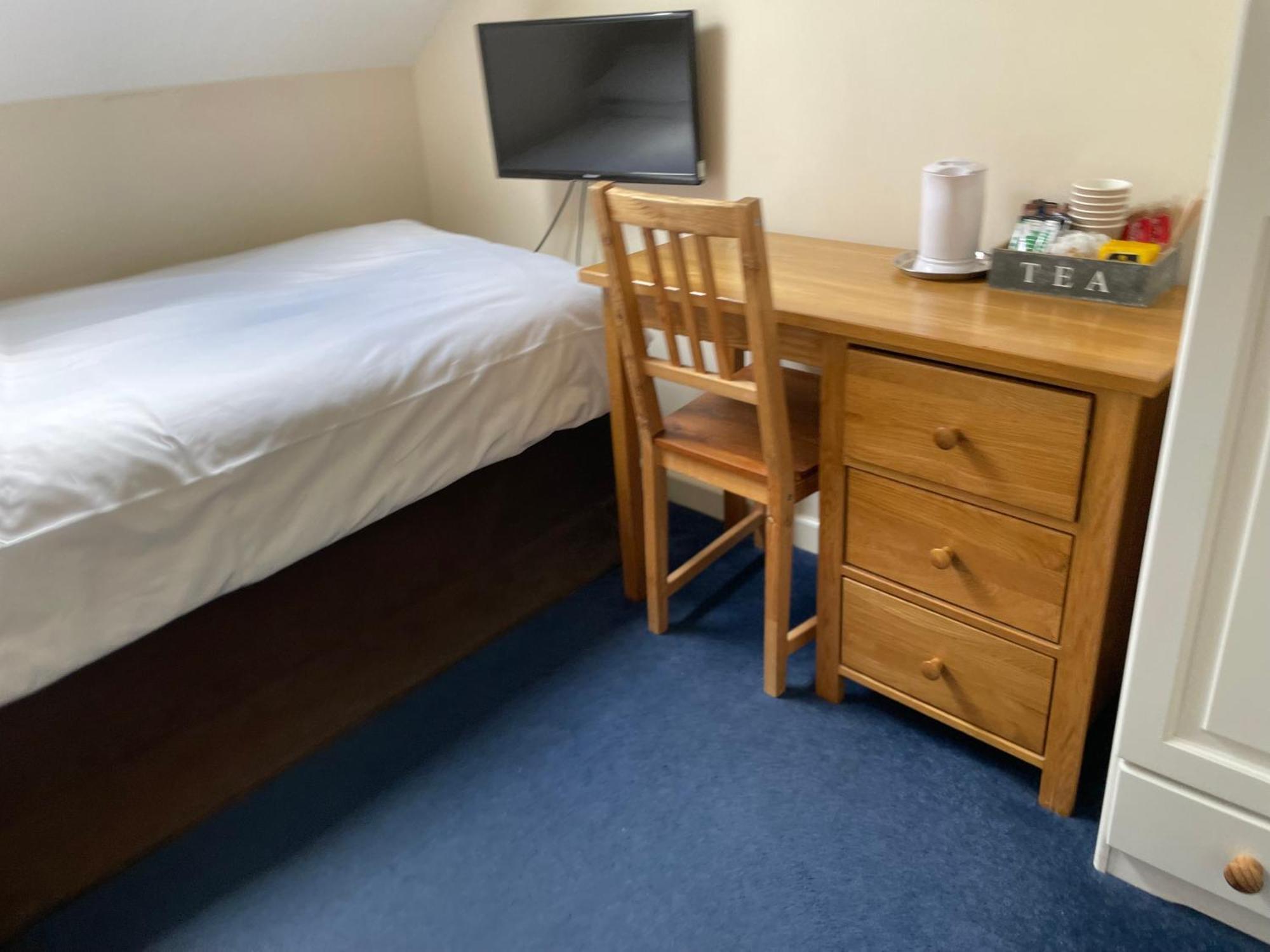 Bridge Farm Guesthouse Rooms Dundry Екстериор снимка