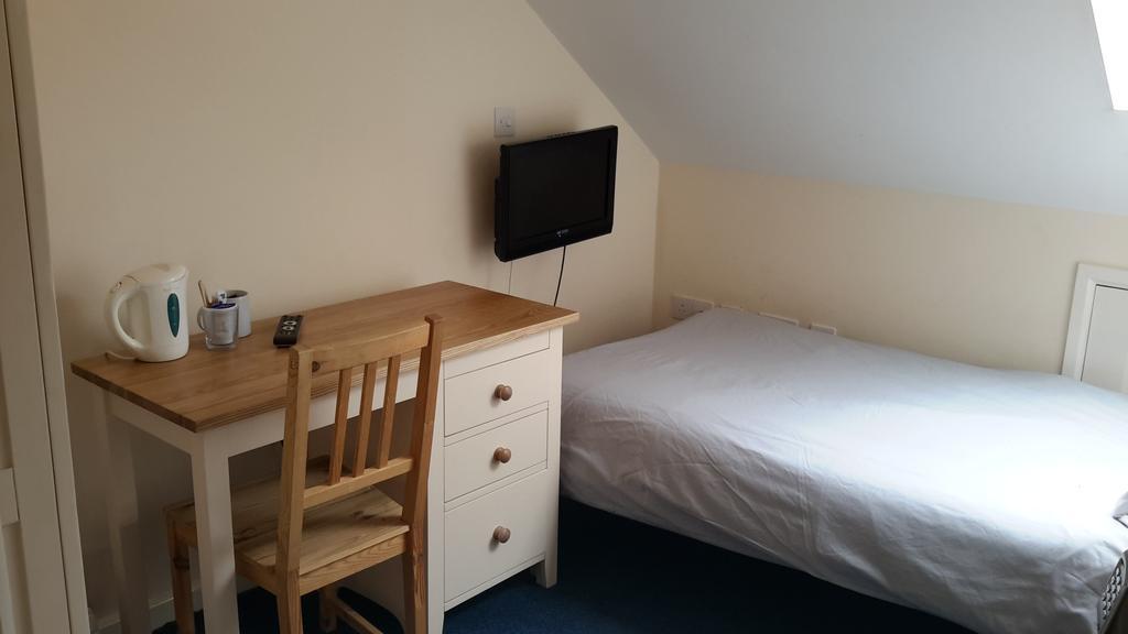 Bridge Farm Guesthouse Rooms Dundry Екстериор снимка