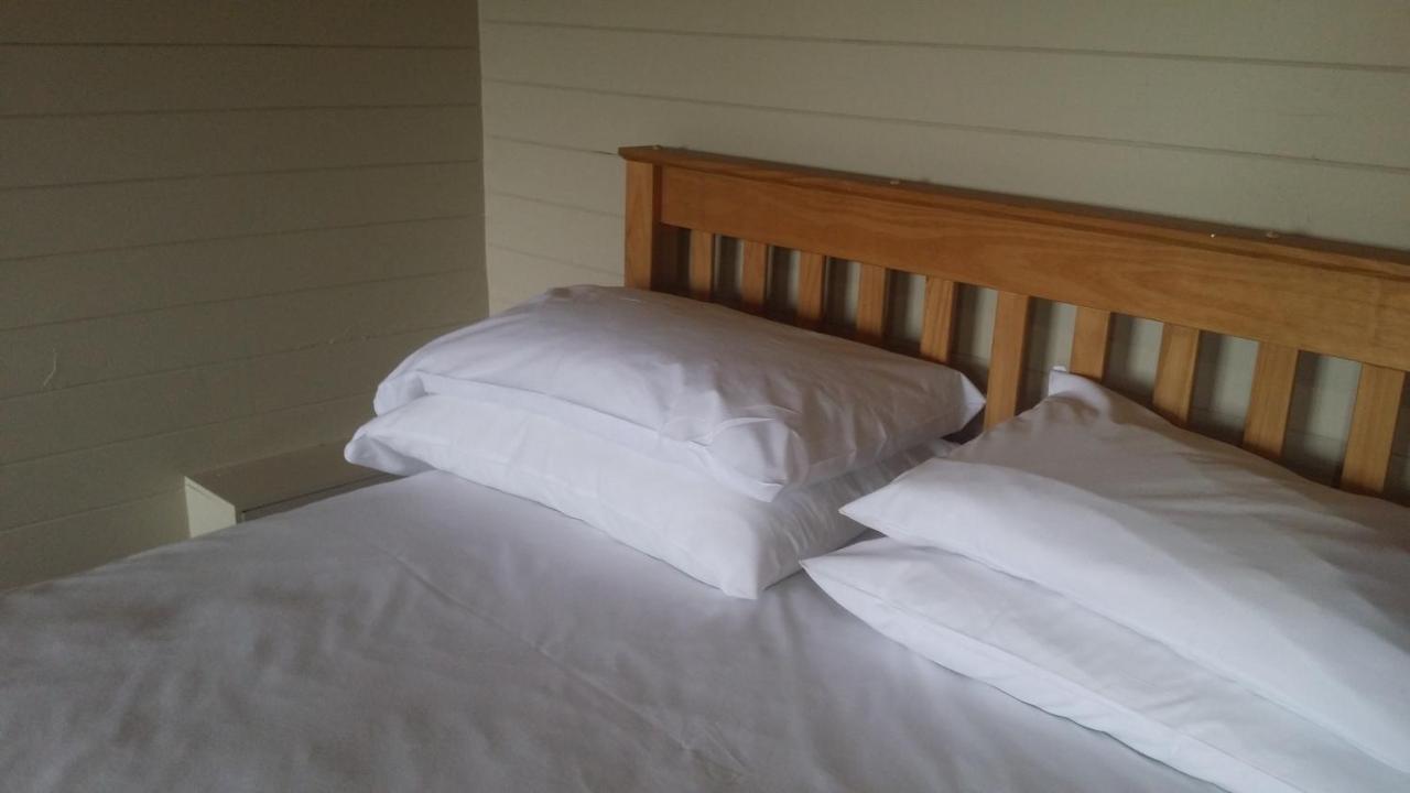 Bridge Farm Guesthouse Rooms Dundry Екстериор снимка