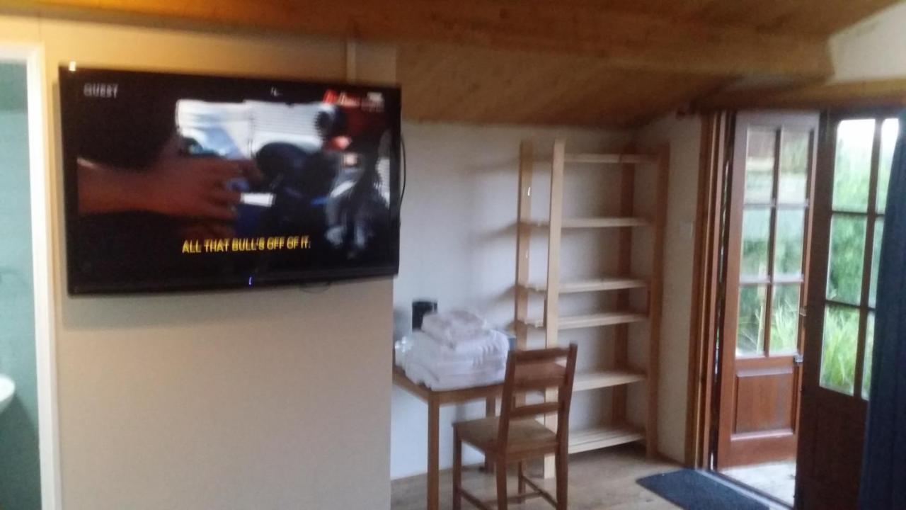 Bridge Farm Guesthouse Rooms Dundry Екстериор снимка